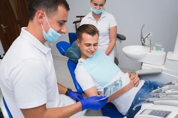 Clínica de Radiologia Odontológica Maricá